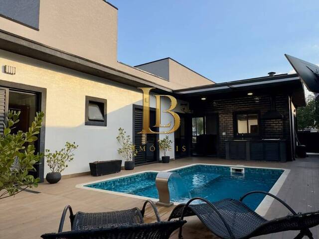 #52 - Casa para Venda em Atibaia - SP