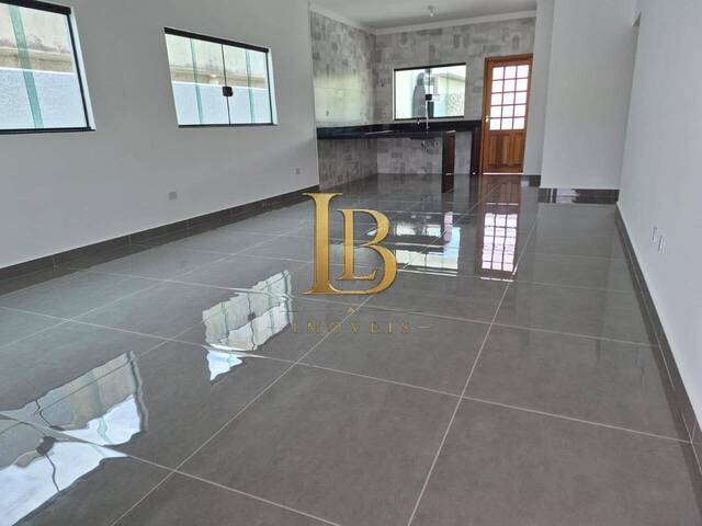 Casa para Venda em Atibaia - 3