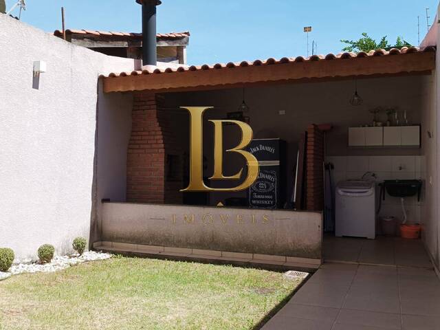 Casa para Venda em Atibaia - 4