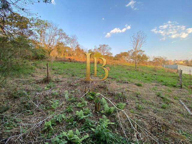 Área para Venda em Atibaia - 4