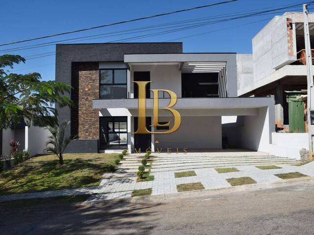 #82 - Casa para Venda em Atibaia - SP