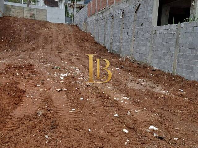 Área para Venda em Atibaia - 3