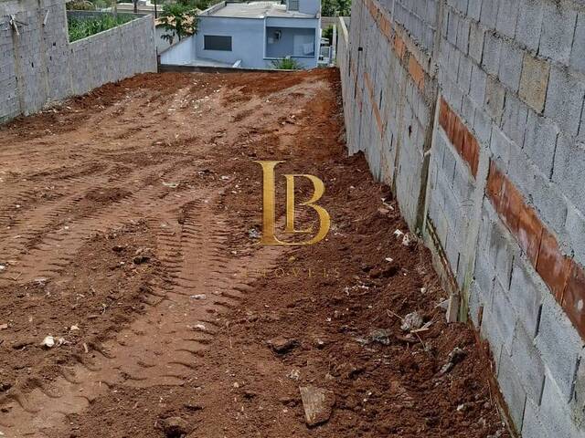 Venda em Jardim Dos Pinheiros - Atibaia