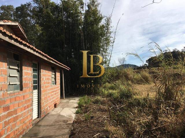 Área para Venda em Atibaia - 4