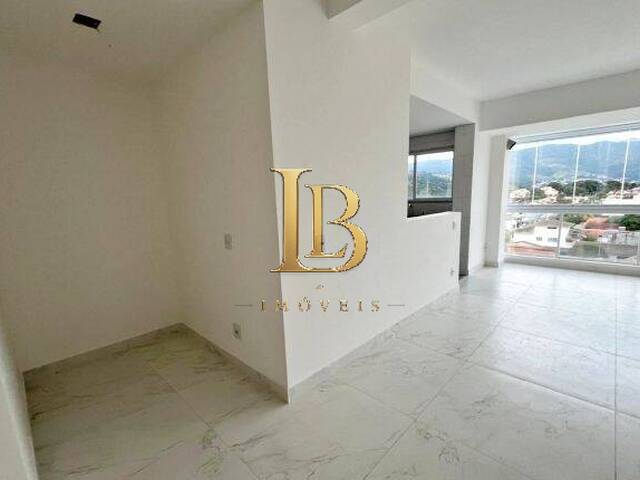 #211 - Apartamento para Venda em Atibaia - SP - 2