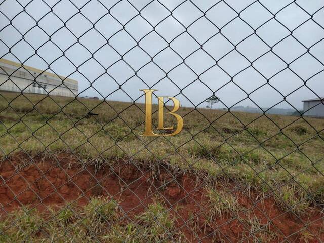 Área para Venda em Atibaia - 3